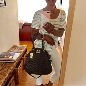 BROWN COACH BAG FOR YOUR EVERYDAY USE 🌹POSHERS💕